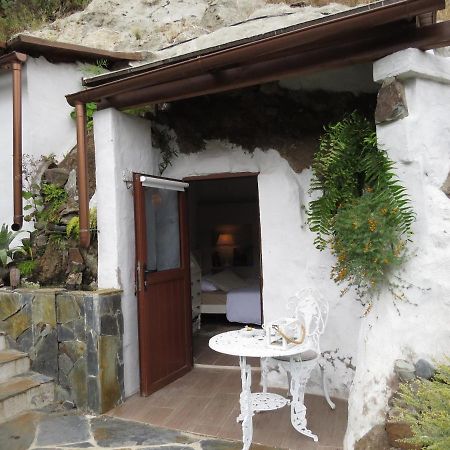 La Cueva De Angel B&B Firgas Εξωτερικό φωτογραφία
